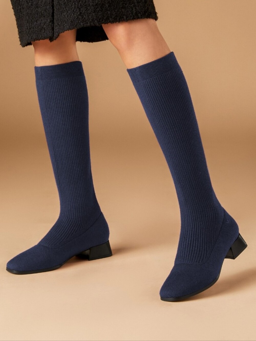 NEW VIVAIA Tara Pro Knee High Square Knee-High Stretch Knit Sock Boot Navy Sz 39